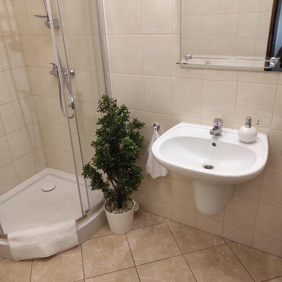 Apartament Promenada Park كولوبرزيغ المظهر الخارجي الصورة